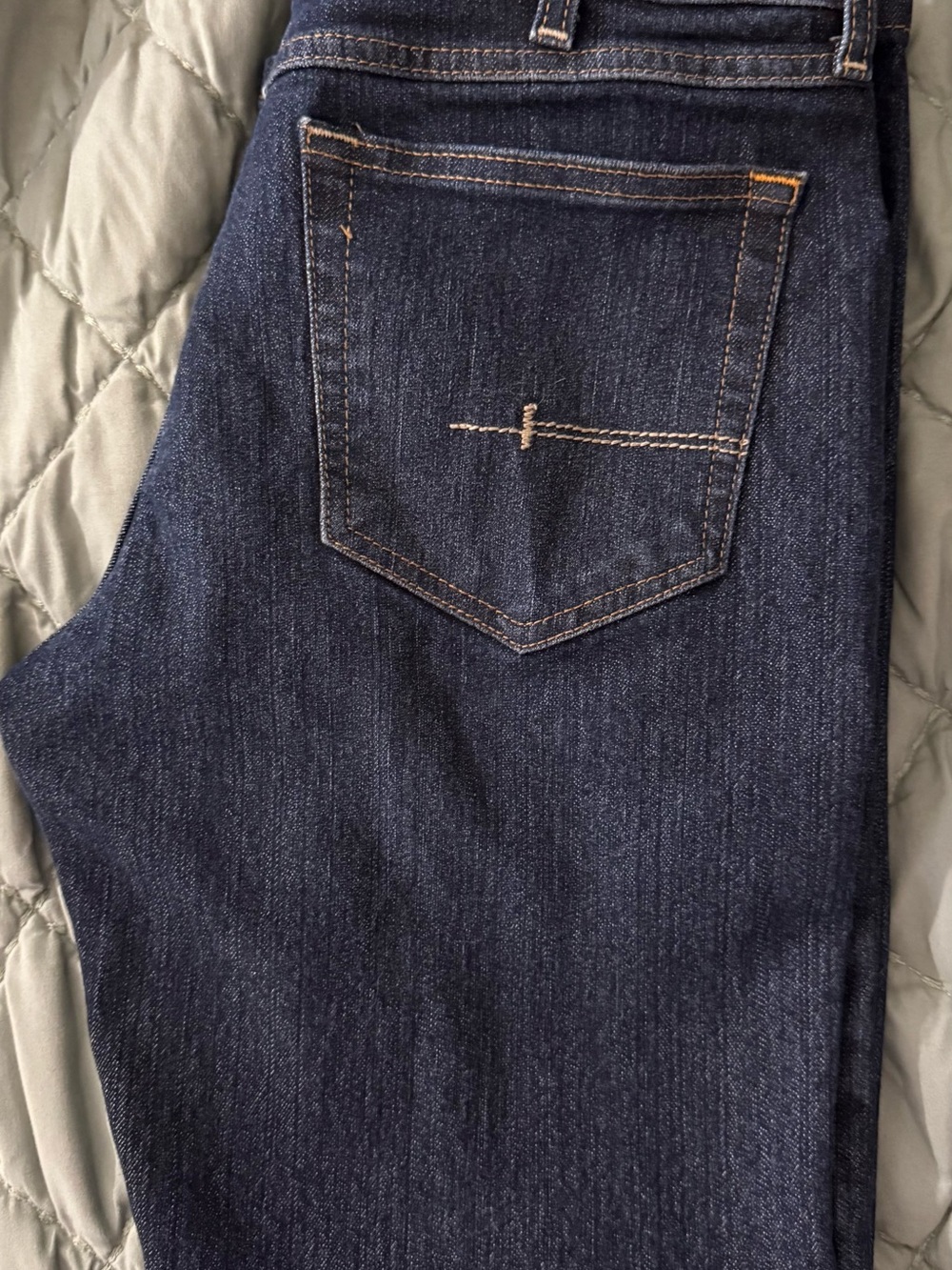 Ariat Slim Straight Dark Indigo Jeans with Contrast Stitching - Picture 2 of 6